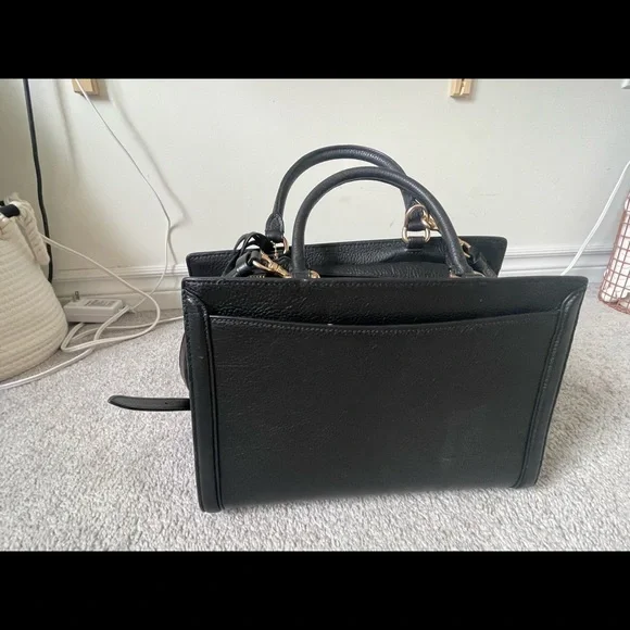 Authentic Coach Purse - Picture 6 of 9